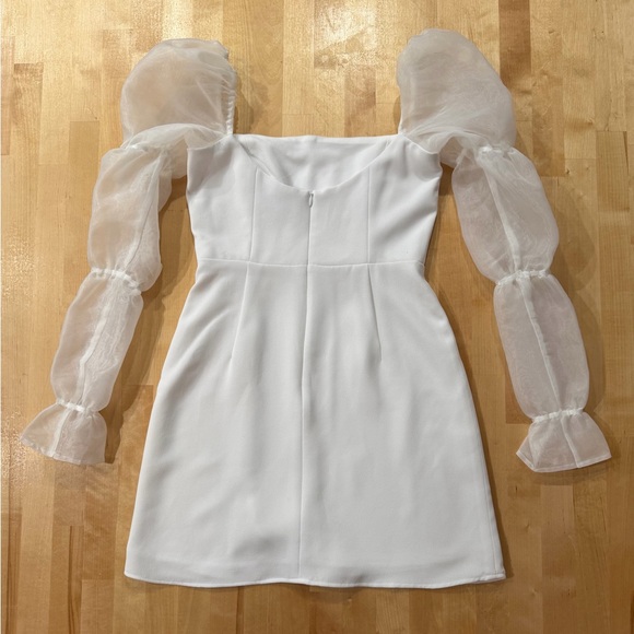 Park & Fifth Leslie White Puff Sleeve Dress - Picture 3 of 5